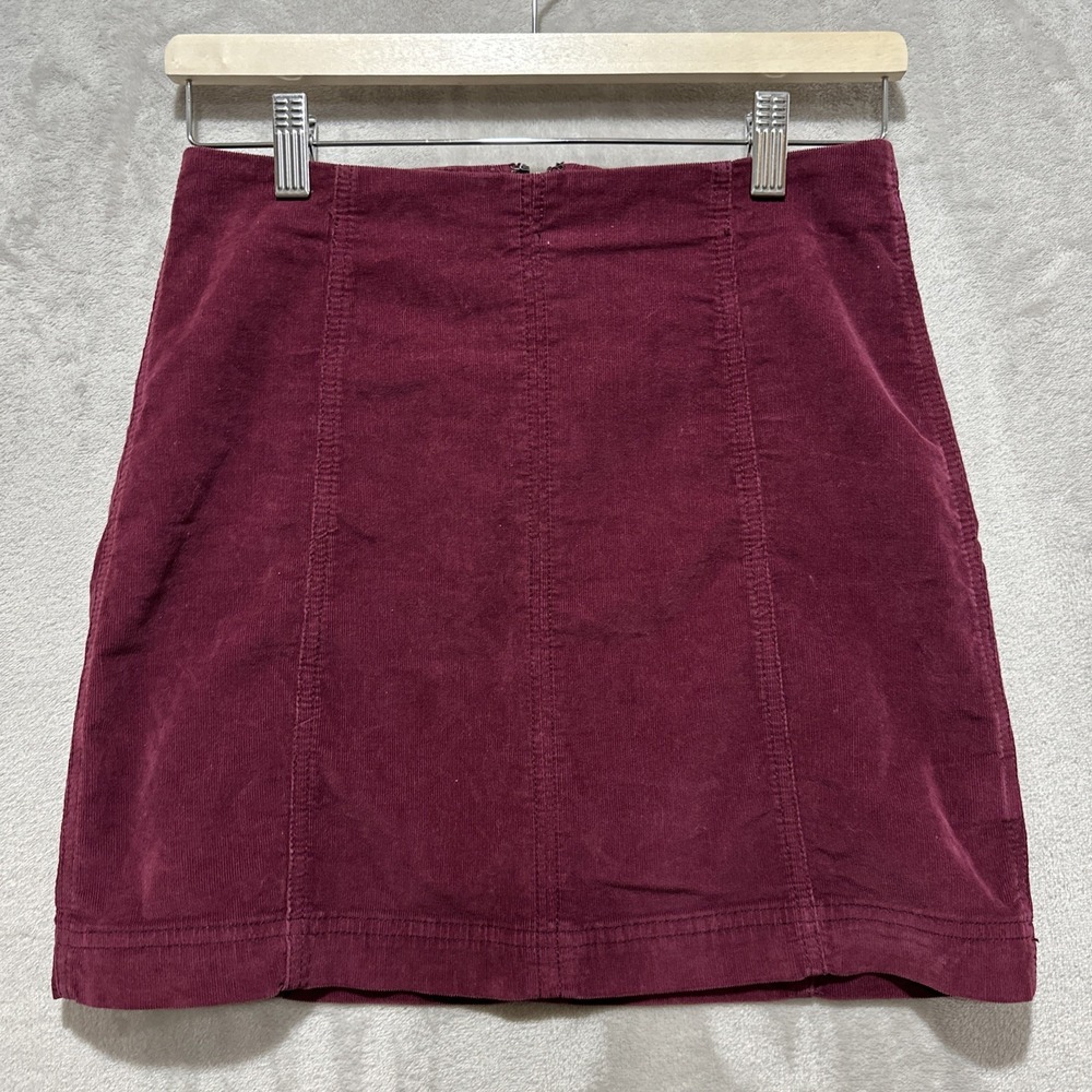 Free People Women's Burgundy Corduroy Mini Zip Up Skirt Size 6